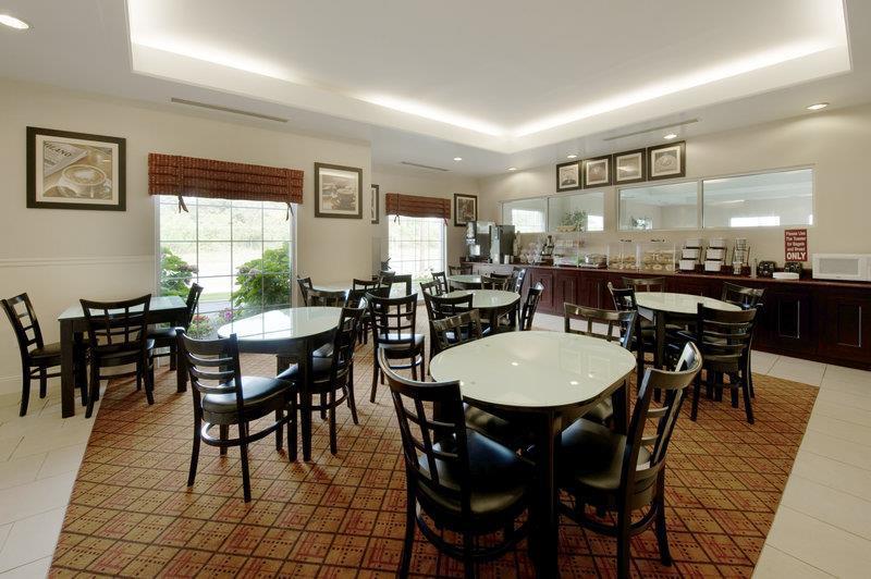 Best Western Bar Harbour Inn Massapequa Park Restoran gambar
